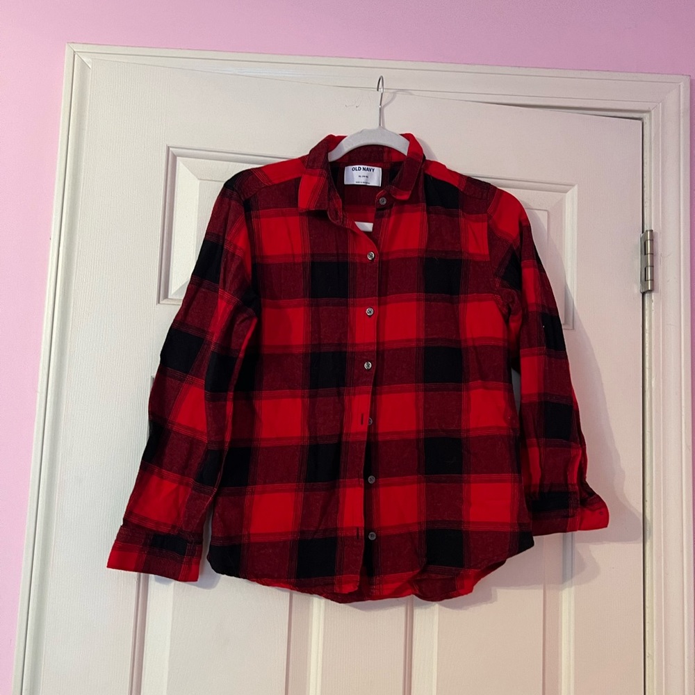 Girls Old Navy buffalo plaid button down long sleeve